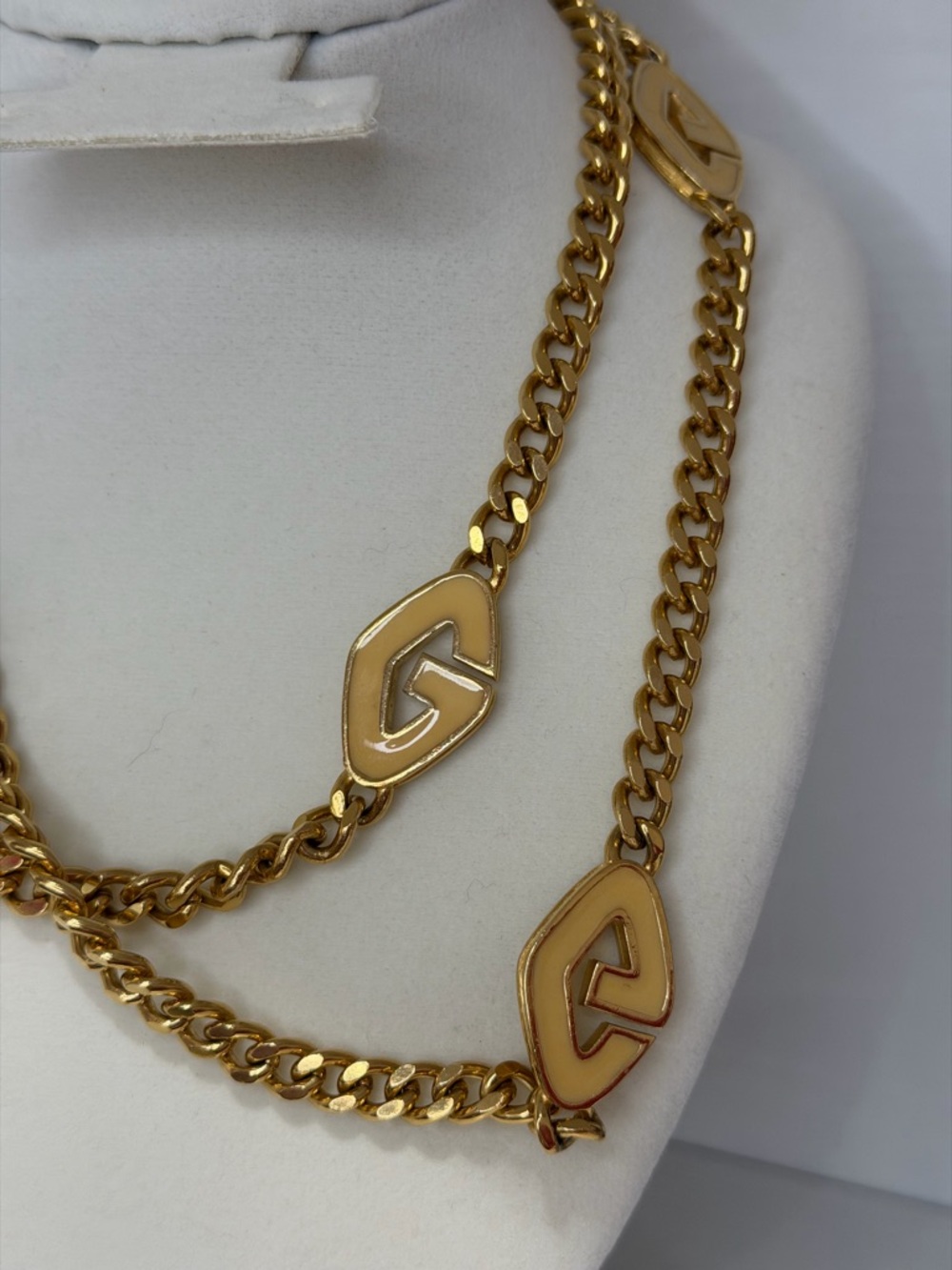 Givenchy Enamel Letter Necklace - Picture 5 of 6